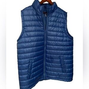Men’s Jackson hole  blue puffer vest in Big Men’s size Xxlg